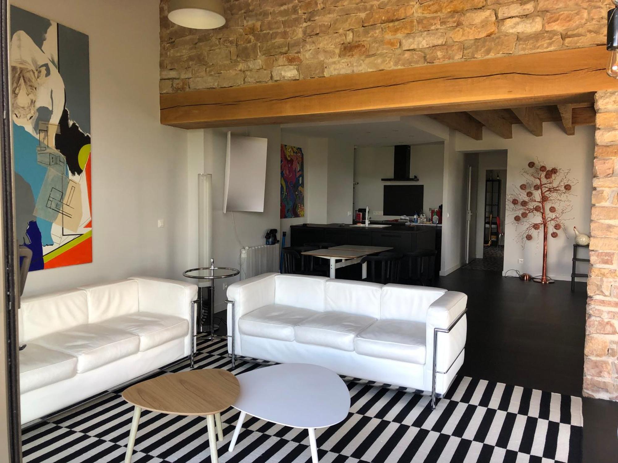 Appartement Contemporain Dans Une Authentique Demeure Viticole Charnay-lès-Mâcon Kültér fotó